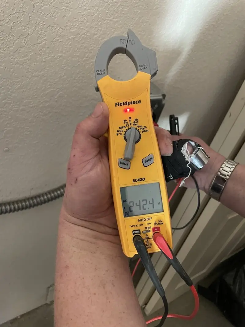 Voltage testing with clamp meter during Aluminum Wiring Replacement in Cedarhurst
